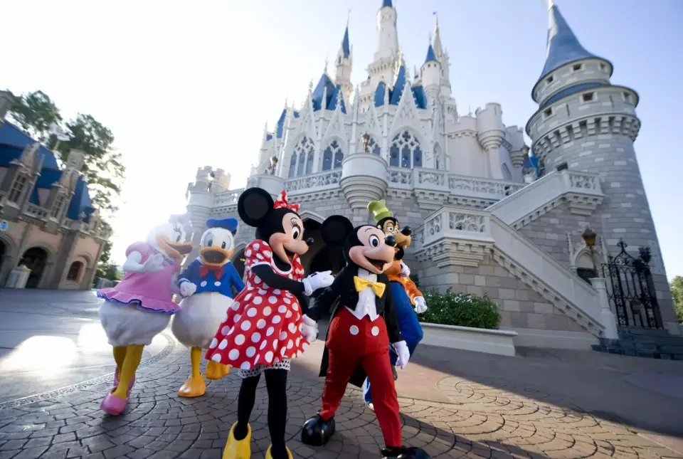luxury car service from orlando airport to disney